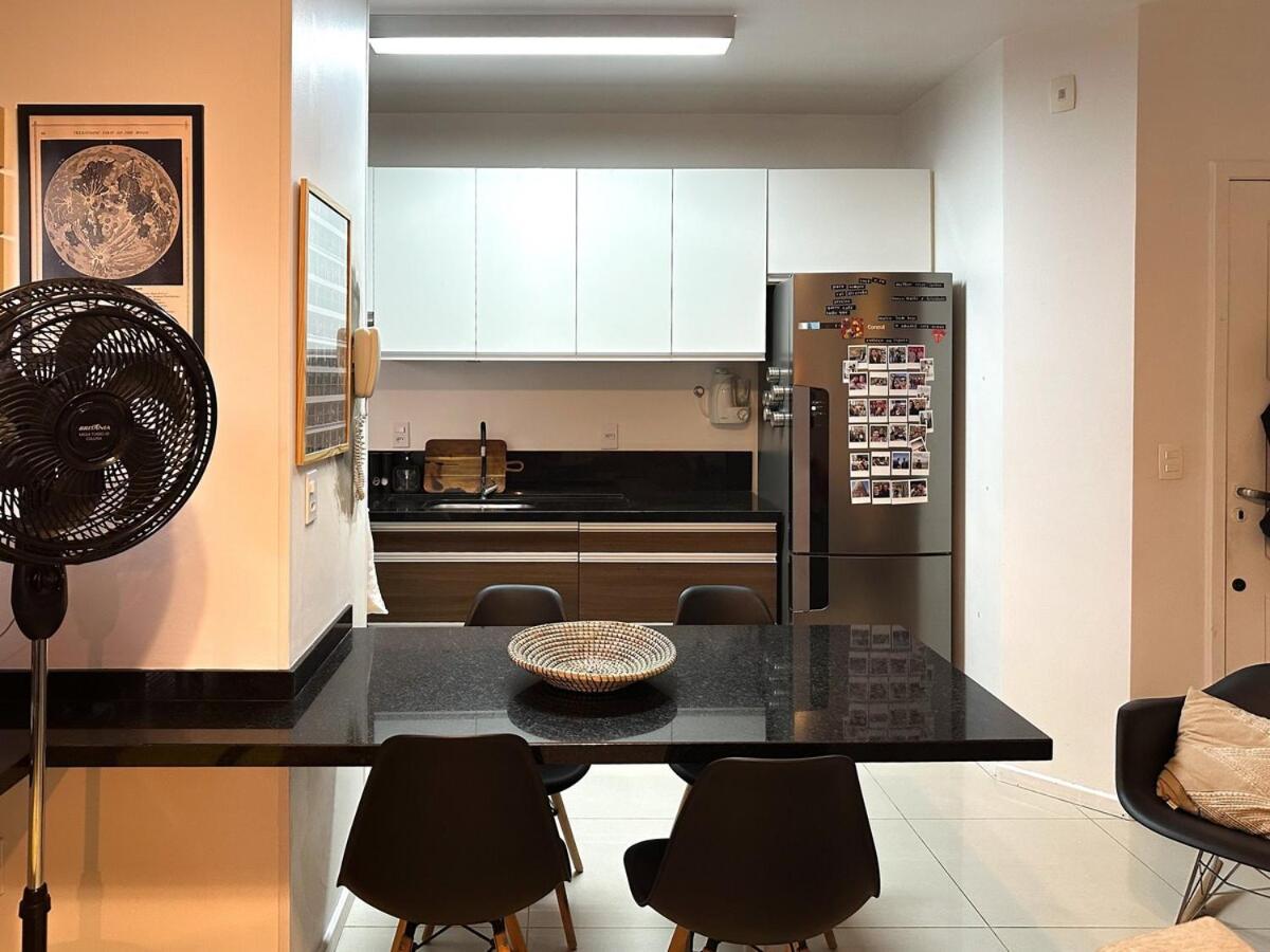 Com Banheira Em Area Boemia De Apartamento *