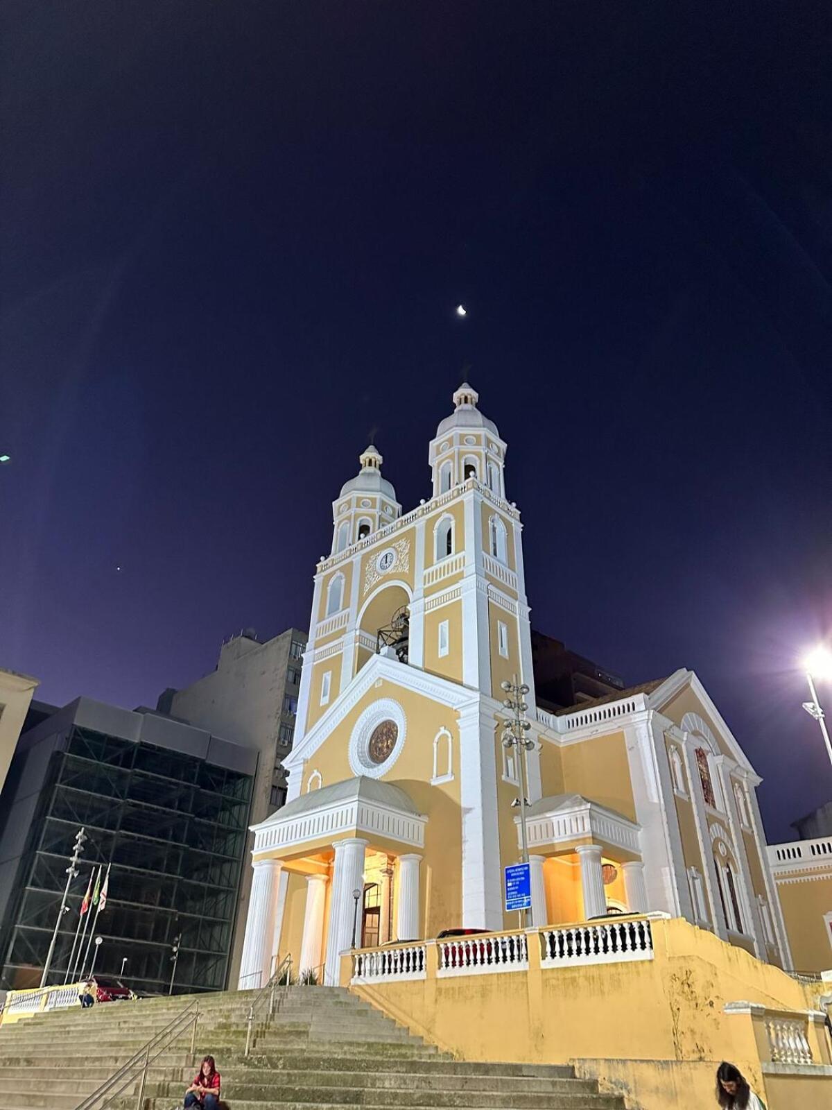Com Banheira Em Area Boemia De * Florianopolis